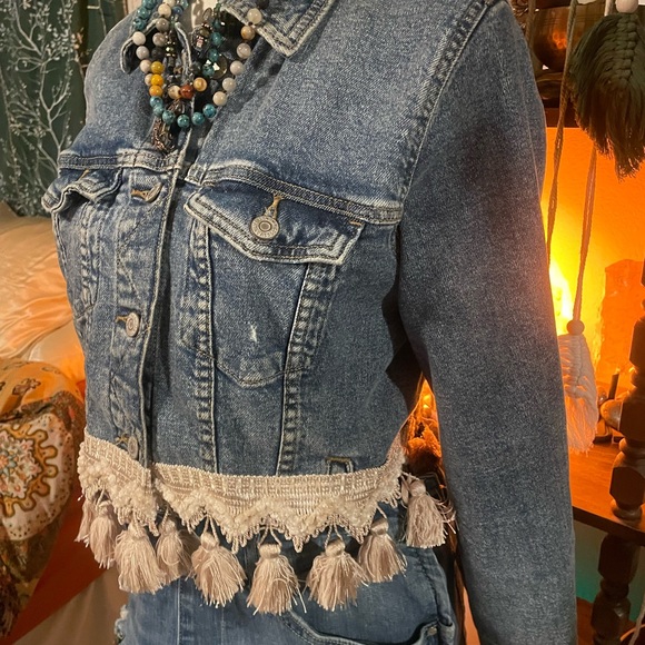 Women's Denim Jean Jacket with Tassel Trim, Backside Embellished with Crochet - Picture 3 of 6